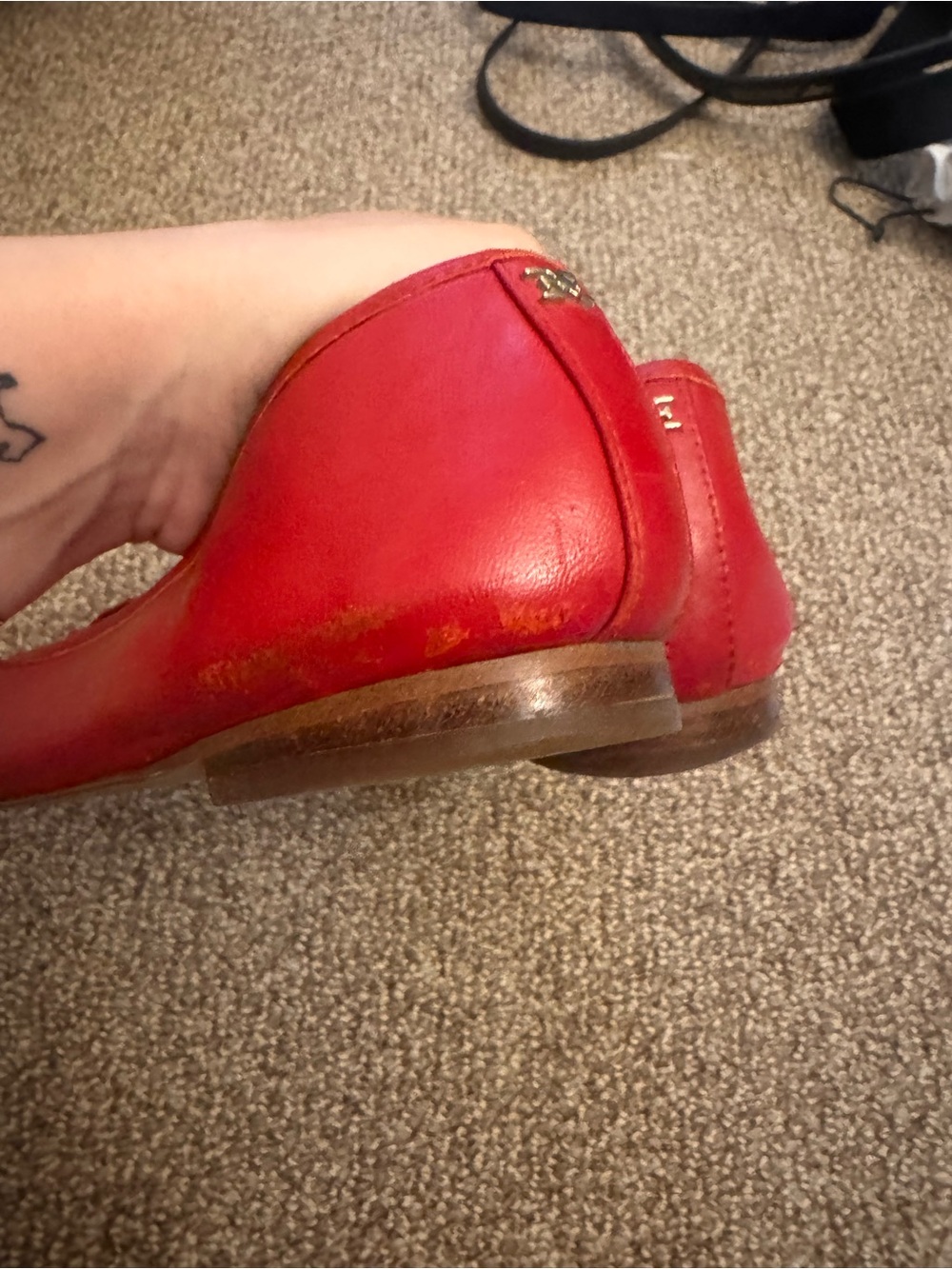 Red Leather Ballet Flats with Bow - Picture 3 of 7